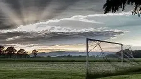 安徽综艺节目外景拍摄现场突发火灾，道具被火花点燃