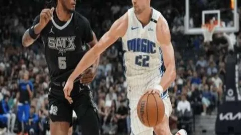 德乙赛事5胜4负，数据异常分析引关注