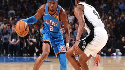 乔丹与詹姆斯三分较量：581球交锋，胜负一窥究竟。